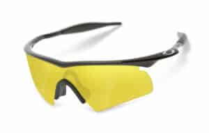 mejores marcas de gafas de sol deportivas Oakley mframe